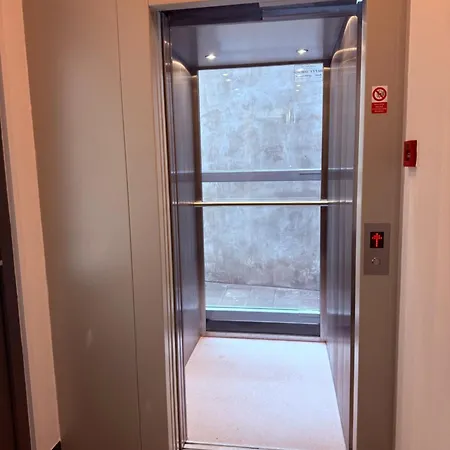 Luxury New With Balcony Steps From Wenceslas Square Apartment Prague