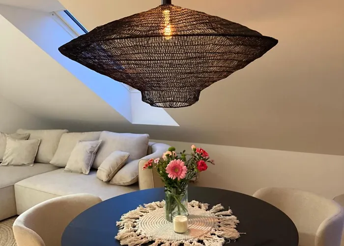 Luxury New With Balcony Steps From Wenceslas Square * Prague
